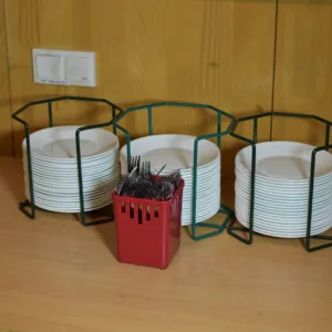 Porzelannachtischteller + Gabeln